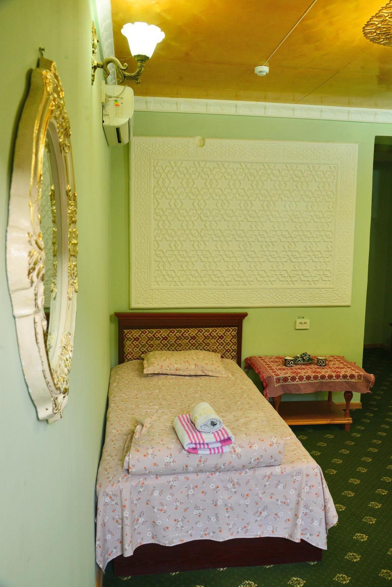 Hotel Nasriddin Navruz Buchara Buitenkant foto